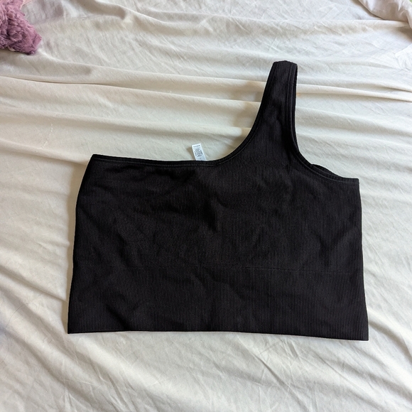 Athleta Ribbed One-Shoulder Bra - Picture 2 of 4